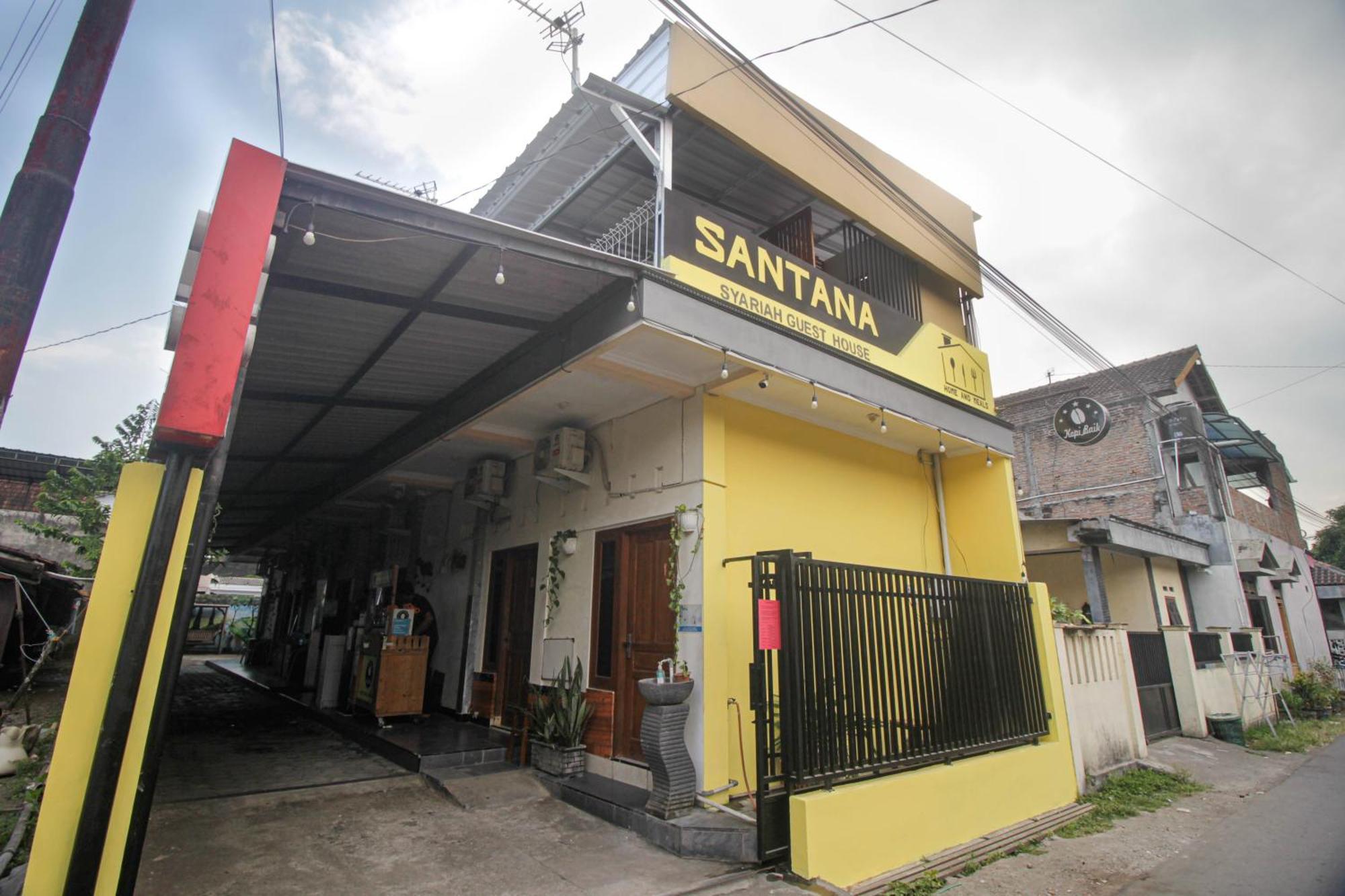 Super Oyo Capital O 2258 Santana Syariah Guest House Kartosuro المظهر الخارجي الصورة
